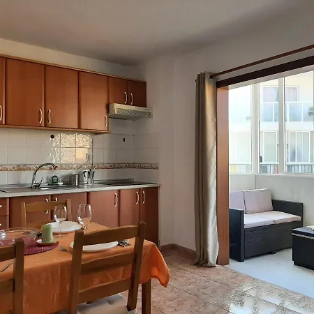 Perfectly Located With Pool Apartamento Playa de las Americas (Tenerife)